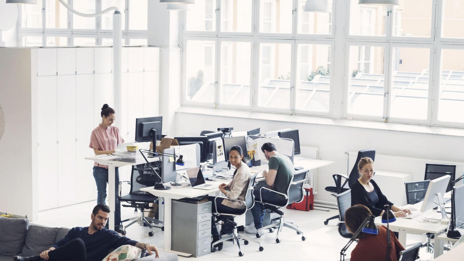 Interaktive Webinar-Sitzung mit Expertenaustausch